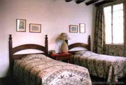 Hotel Los Alpes Quito Pokój zdjęcie